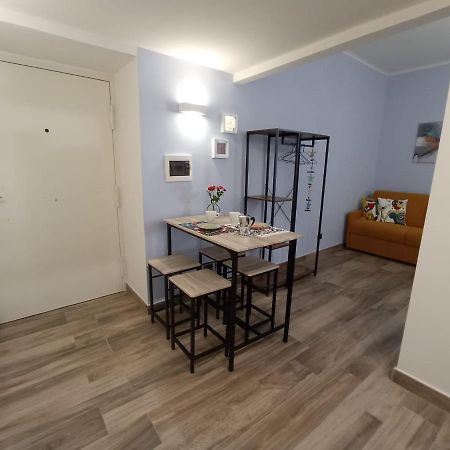 Apartament Cappuccini Express House Pozzuoli Zewnętrze zdjęcie